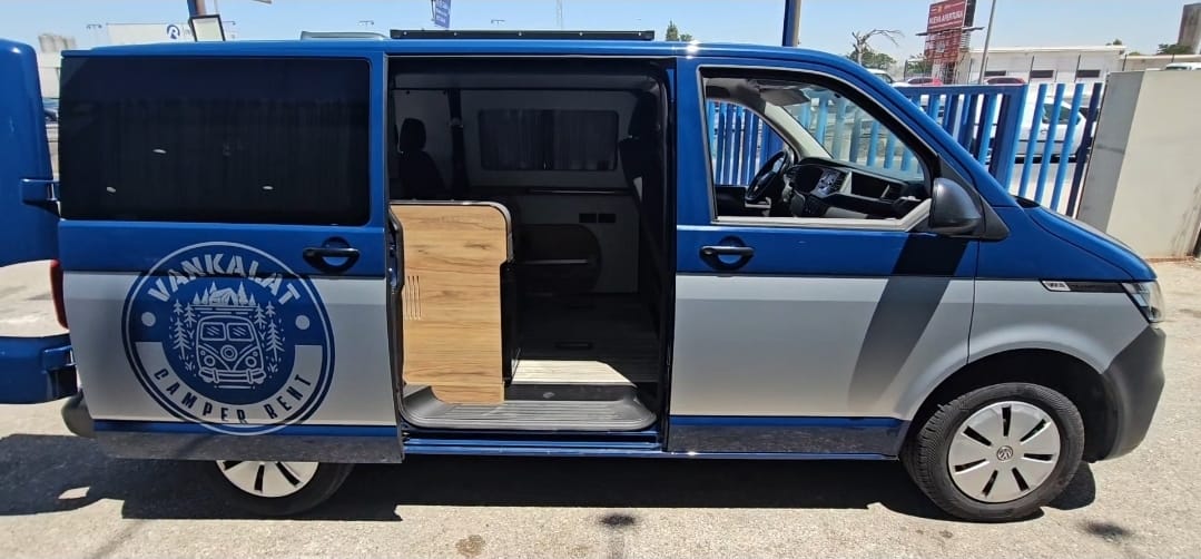 Alquiler de Furgoneta Camper en Sevilla